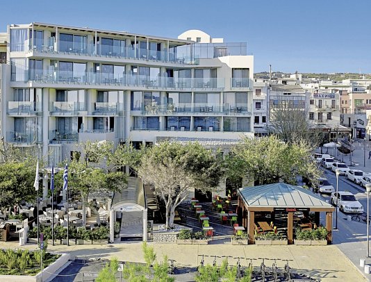 Kyma Suites Beach Hotel