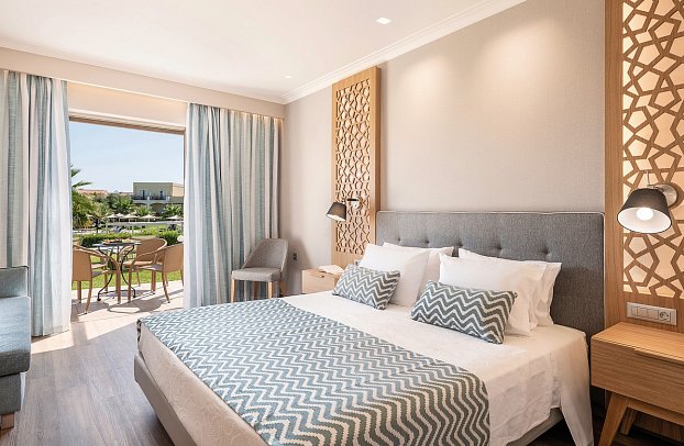 Pilot Beach Resort - Wohnbeispiel Bungalow Superior Poolblick (Zimmercodierung BSP)