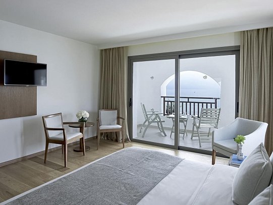 Creta Maris Resort - Wohnbeispiel Suite Premium Meerblick (Zimmercodierung WMM)