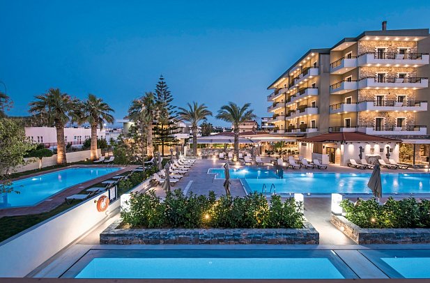 Petousis Hotel & Suites