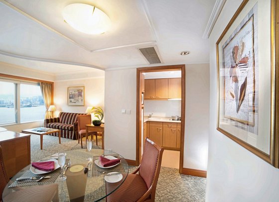 Harbour Plaza North Point - Wohnbeispiel Side Harbour View Suite (Zimmercodierung WB1)