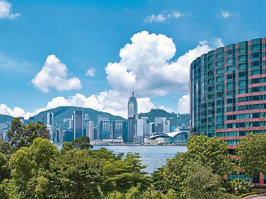 New World Millennium Hong Kong Hotel