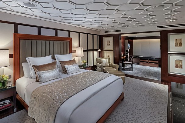 Mandarin Oriental, Hong Kong - Suite Macau Bedroom