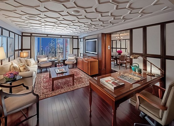 Mandarin Oriental, Hong Kong - Suite Macau Living Room