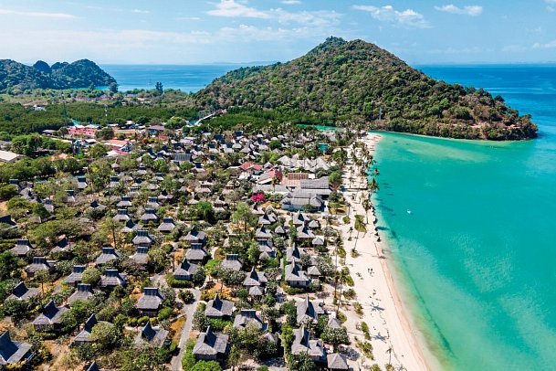 SAii Phi Phi Island Village