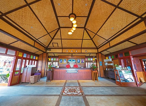 P.P. Erawan Palms Resort