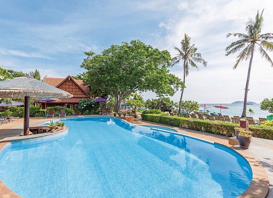 P.P. Erawan Palms Resort