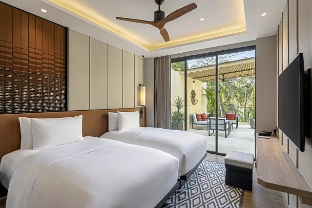 Anantara Phuket Layan Resort