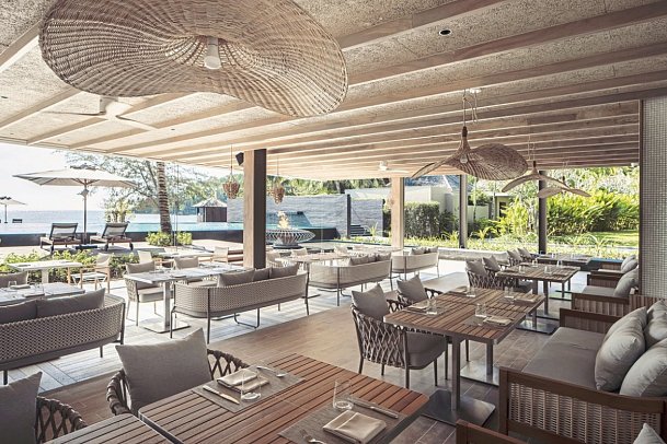 Anantara Phuket Layan Resort