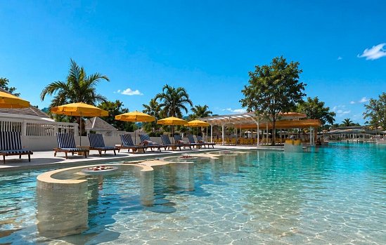 The Sun Club Khao Lak