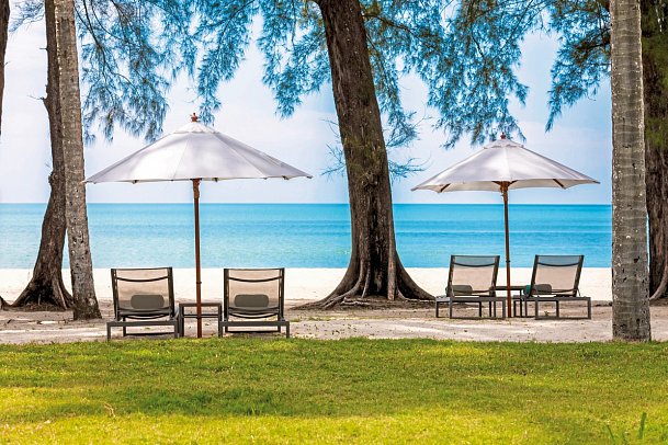 Outrigger Khao Lak Beach Resort