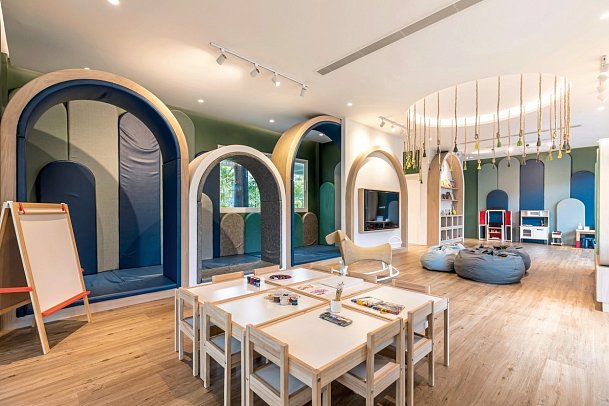 Outrigger Khao Lak Beach Resort