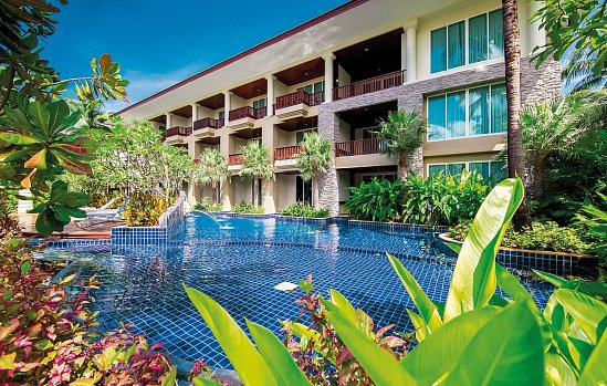 Graceland Khaolak Beach Resort