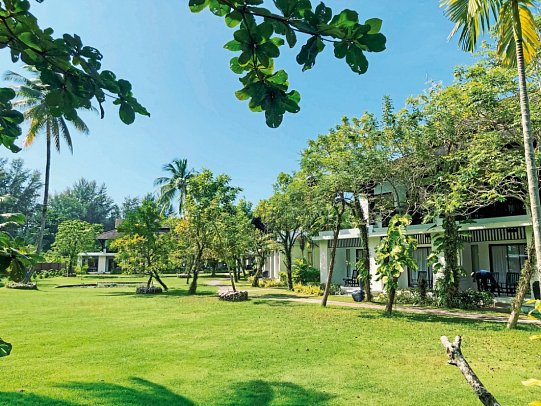 Palm Galleria Resort