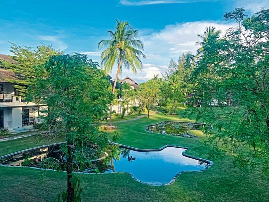 Palm Galleria Resort