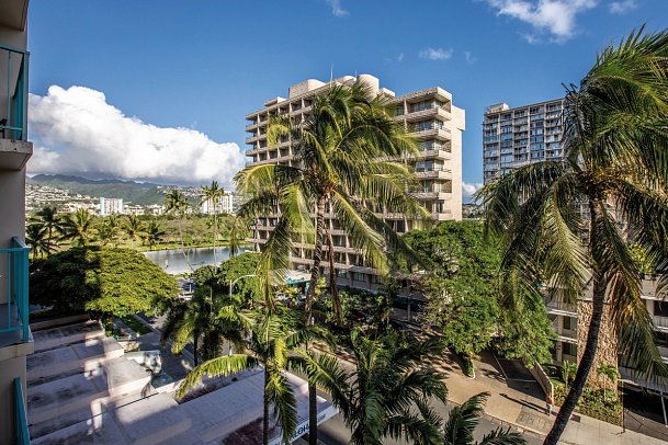 Aqua Aloha Surf Waikiki