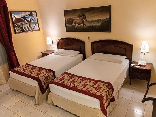 Caballeriza by Mystique - Wohnbeispiel Standard (Zimmercodierung UG1)