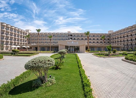 SUNRISE Serano Club Resort