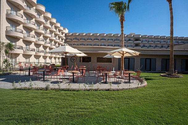 SUNRISE Serano Club Resort