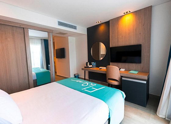 Flow Spectrum Resort Sahl Hasheesh - Wohnbeispiel Familienzimmer Poolblick (Zimmercodierung FBP)
