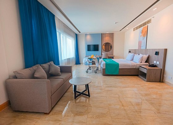 Flow Spectrum Resort Sahl Hasheesh - Wohnbeispiel Suite Familie Poolblick (Zimmercodierung WIP)