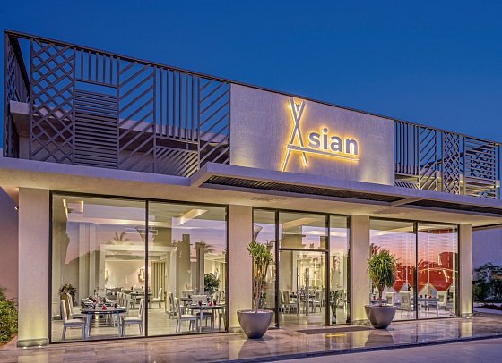 Rixos Premium Magawish Suites & Villas