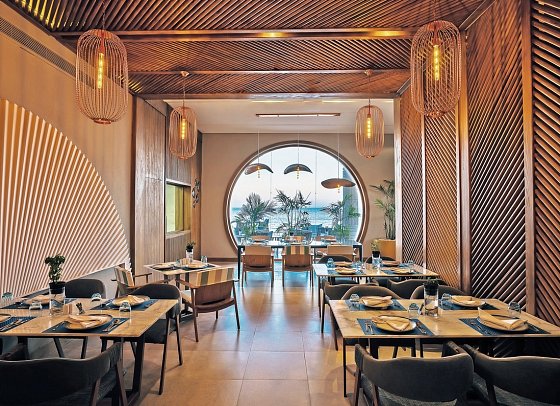 Rixos Premium Magawish Suites & Villas