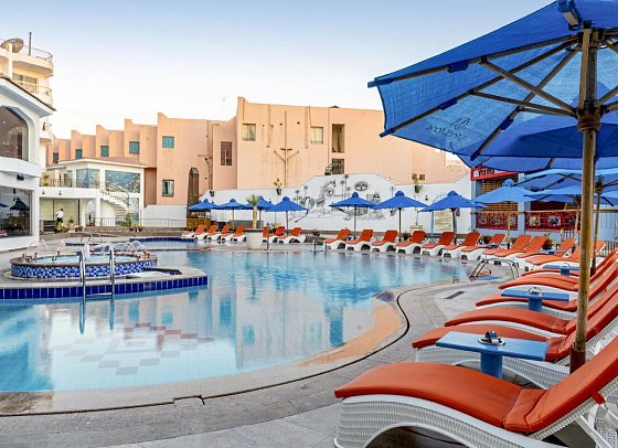 Minamark Beach Resort & Spa