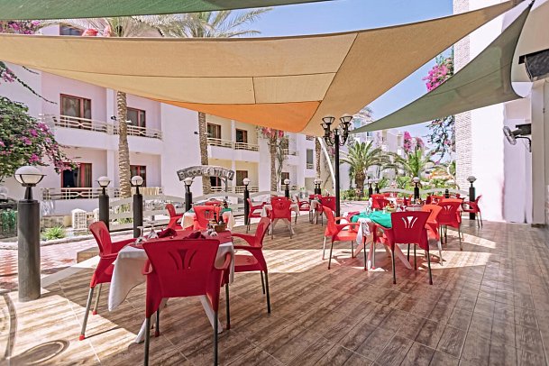 Minamark Beach Resort & Spa