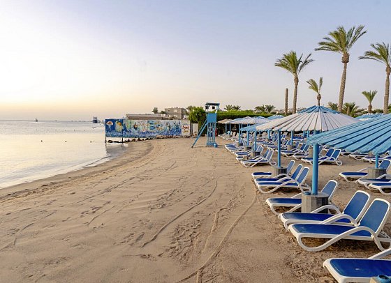 Minamark Beach Resort & Spa