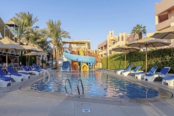 Minamark Beach Resort & Spa