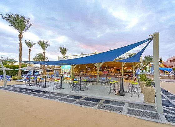 Minamark Beach Resort & Spa