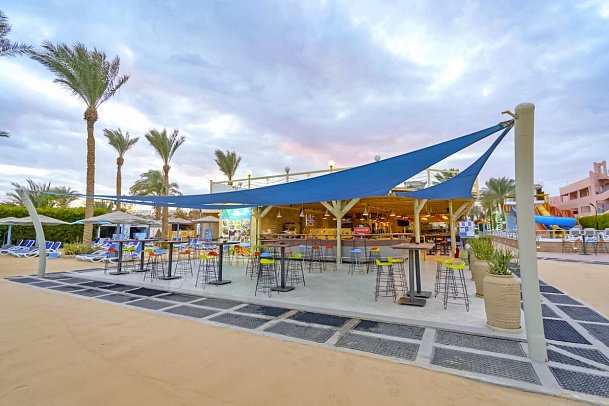 Minamark Beach Resort & Spa