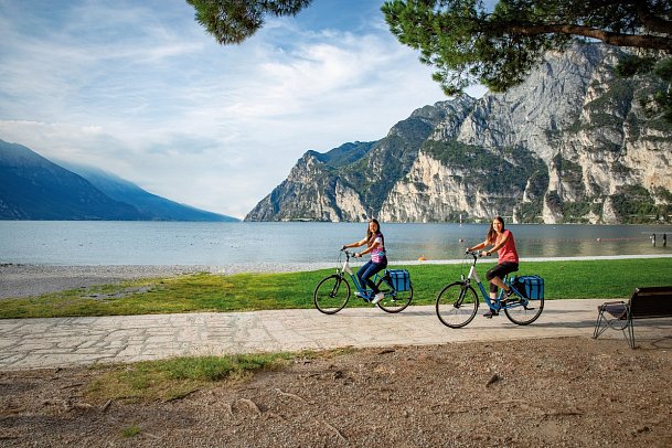 Etsch-Radweg Nauders - Gardasee