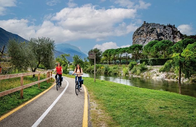 Etsch-Radweg Nauders - Gardasee