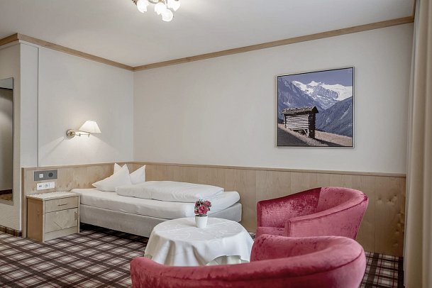 Wellness & Relax Hotel Milderer Hof - Wohnbeispiel Einzelzimmer Standard (Zimmercodierung EG3)