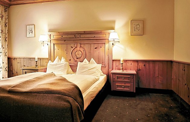 Bergresort Seefeld - Wohnbeispiel Doppelzimmer Bergblick (Zimmercodierung DB1)