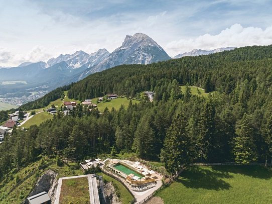 NIDUM Casual Luxury Hotel