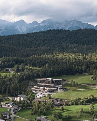 NIDUM Casual Luxury Hotel