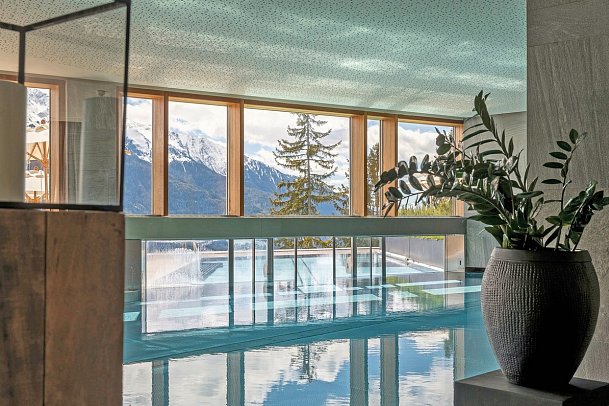 NIDUM Casual Luxury Hotel