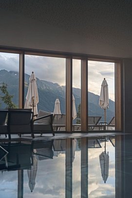 NIDUM Casual Luxury Hotel