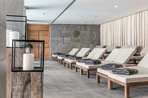 NIDUM Casual Luxury Hotel