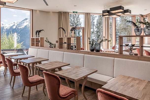 NIDUM Casual Luxury Hotel