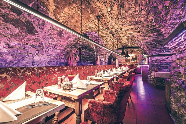 Hotel Klosterbräu - Restaurant Bräukeller