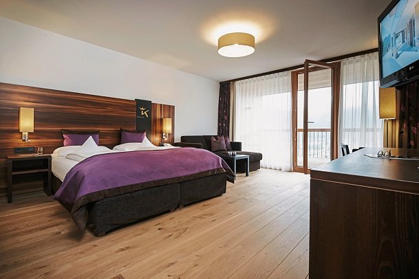 DAS KRONTHALER Alpine Lifestyle Hotel - Wohnbeispiel Doppelzimmer M (Zimmercodierungen DB1 & EB1)
