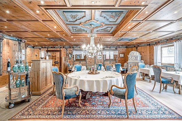 TROFANA ROYAL - Gourmet & Relax Resort - Gourmetrestaurant Paznaunerstube