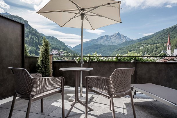 Tyrolerhof - Beispiel Balkon Suite Flair Superior 2 Raum (Zimmercodierung WI2)