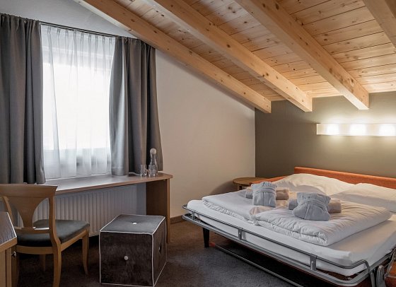 Tyrolerhof - Wohnbeispiel Familienzimmer Flair (Zimmercodierung FB1)