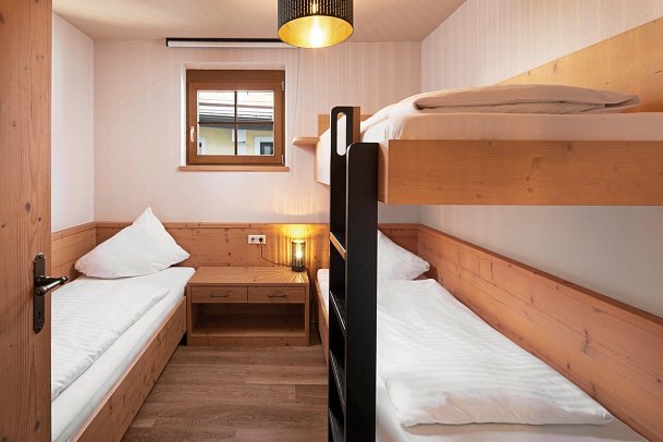 Alpin Resort Stubaier Hof - Wohnbeispiel Familiensuite Alpenglöckchen (Zimmercodierung WI1)