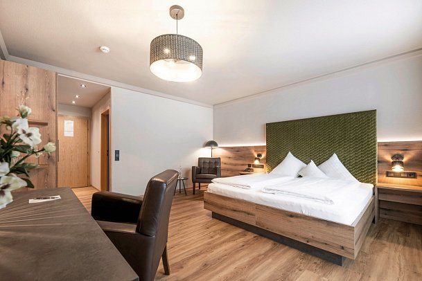 Alpin Resort Stubaier Hof - Wohnbeispiel Doppelzimmer Enzian (Zimmercodierung DB1)